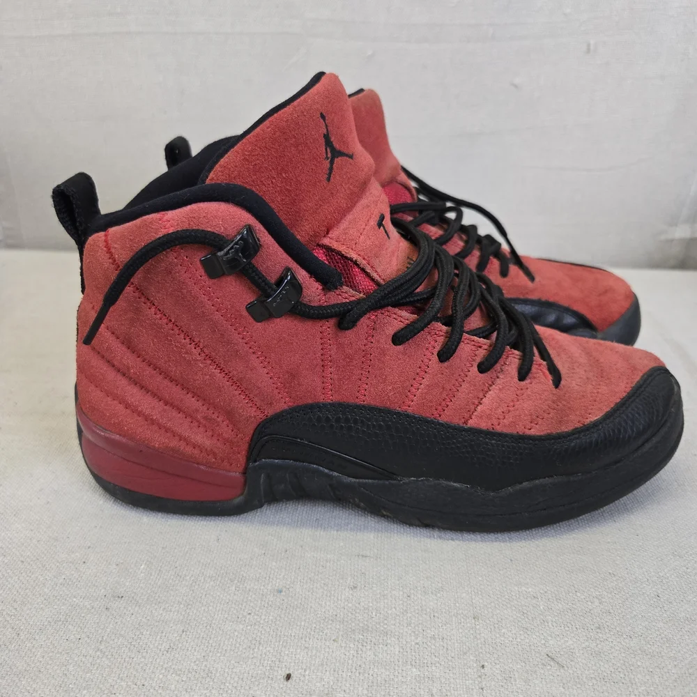 Jordan 12 Retro “Varsity Red” – Size 6Y - Picture 4 of 10